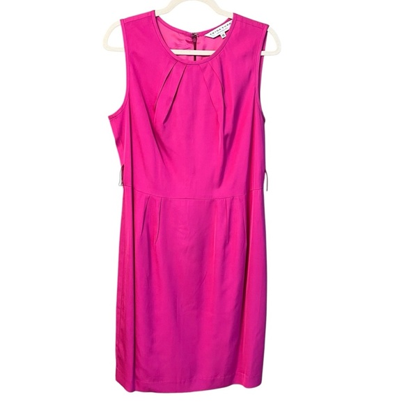 Trina Turk Jewel Neck Pleat Sheath Dress Fuschia Pink 12 Office Business Chic - Picture 1 of 8
